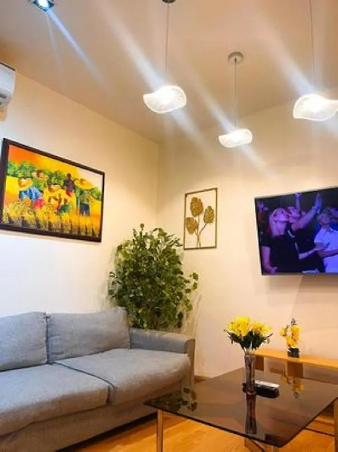 Luxurious 2Br Penthouse In Makati Hotel Makati City