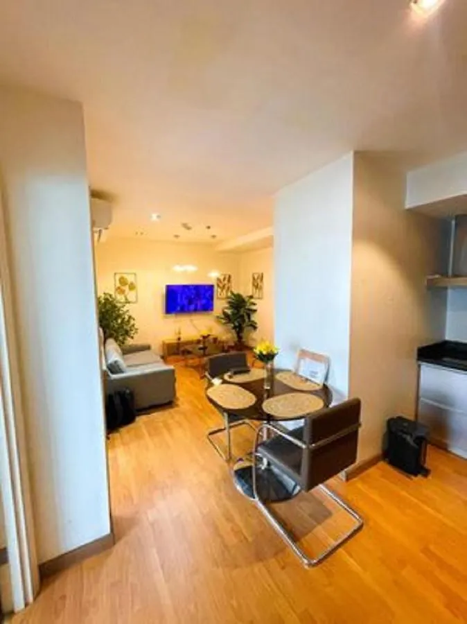Luxurious 2Br Penthouse In Makati Hotel Makati City