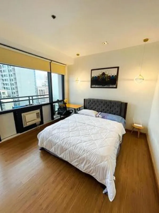 Luxurious 2Br Penthouse In Makati Hotel Makati City